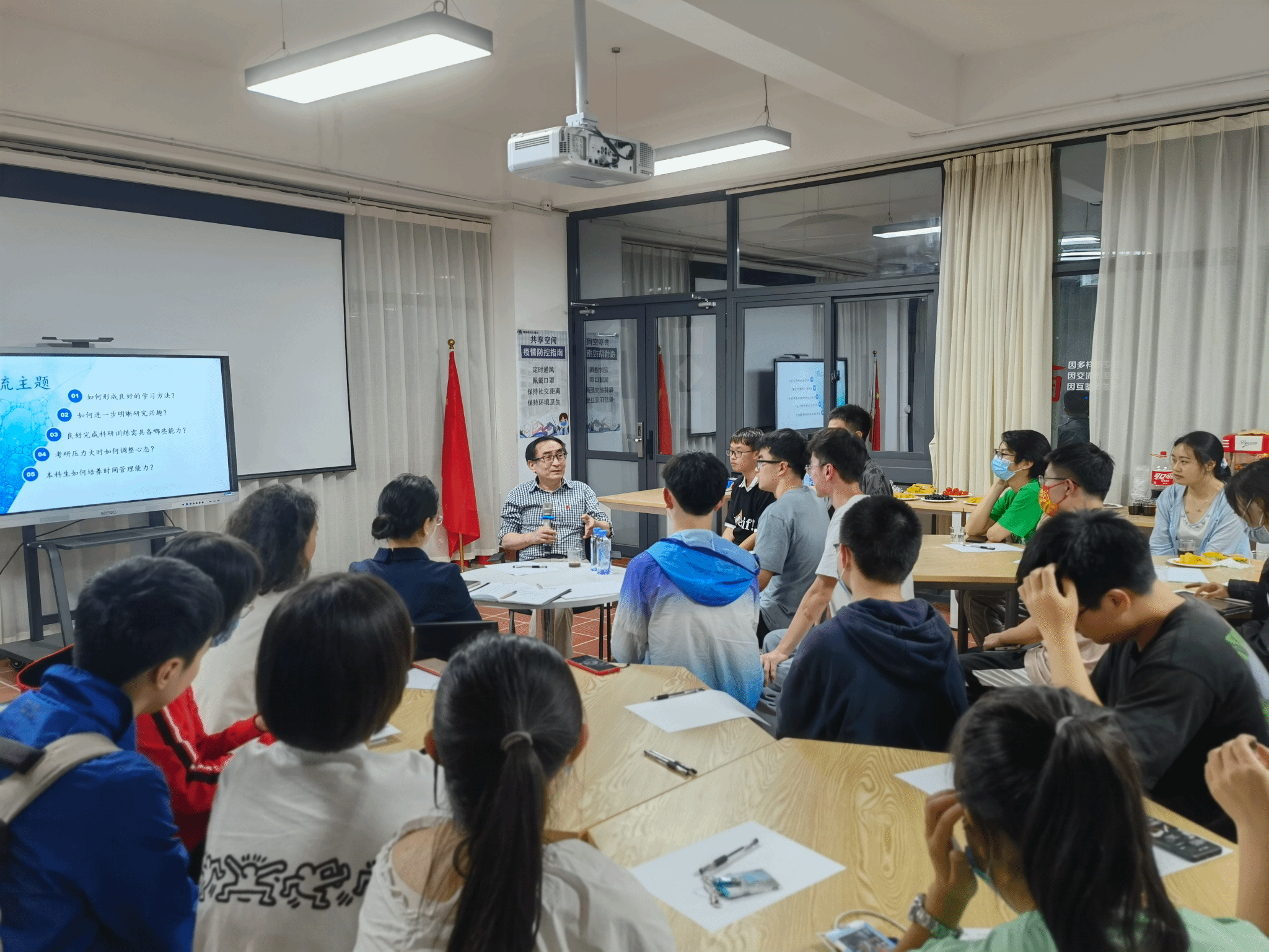 【这一刻・正五年】应国家之需 育时代新人