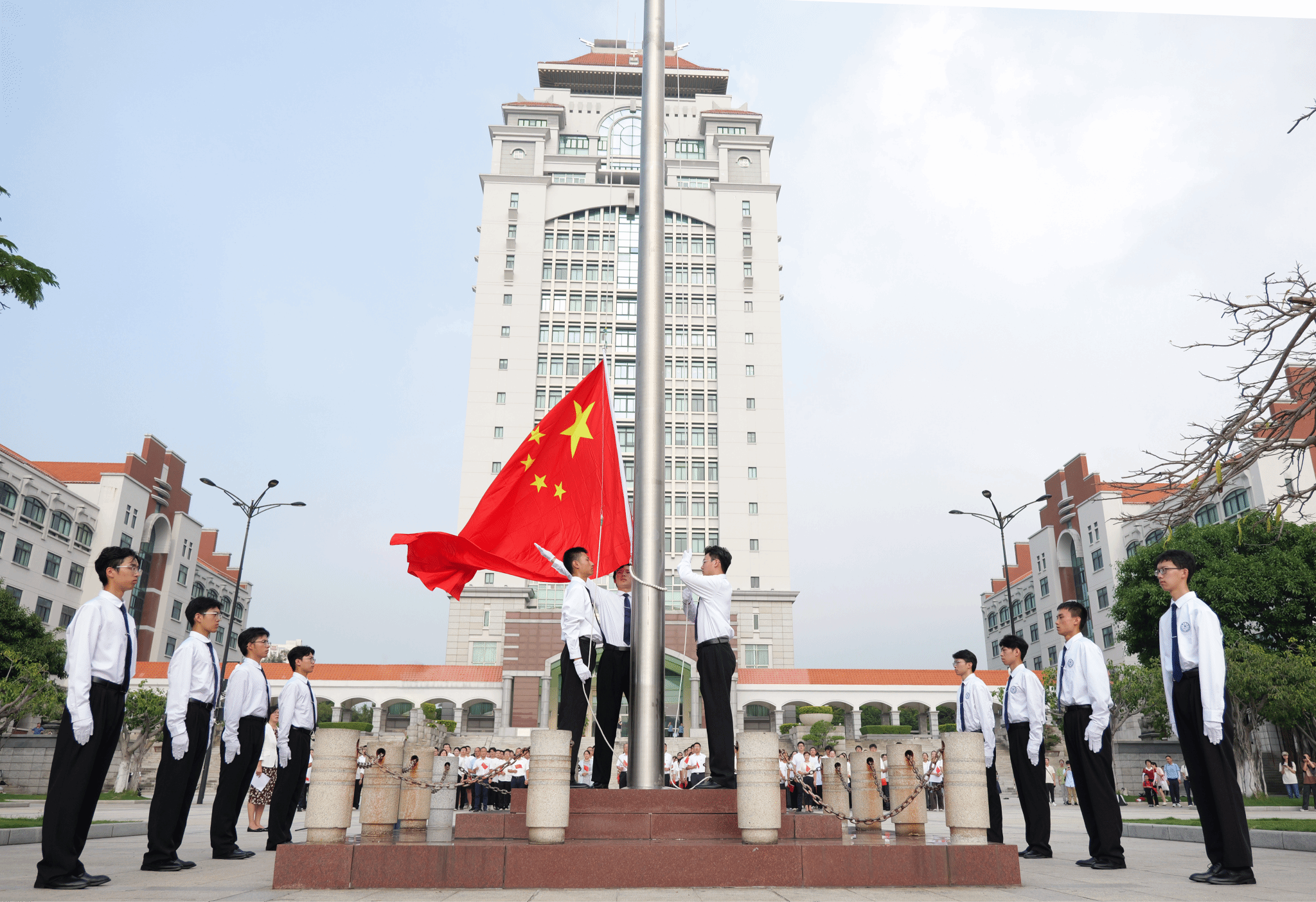厦门大学举行国庆升旗仪式