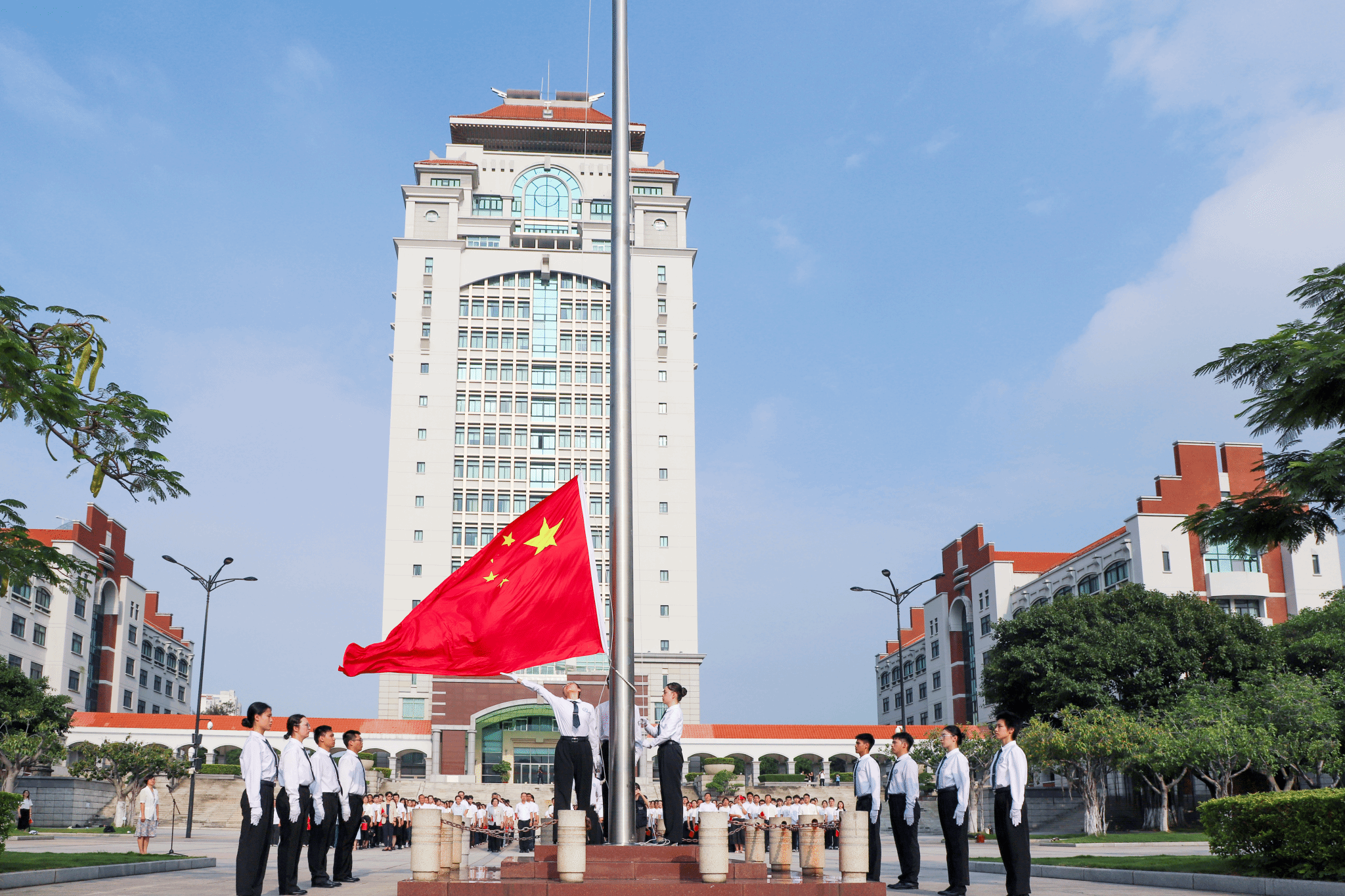 厦门大学举行国庆升旗仪式